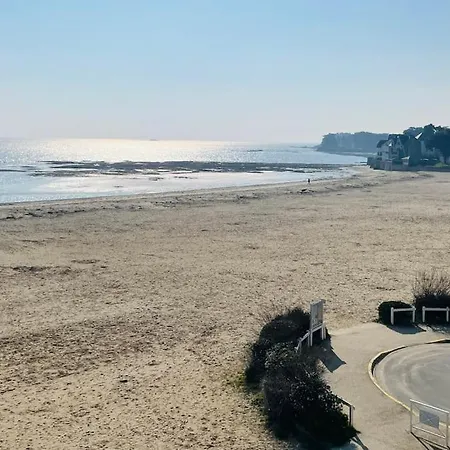 Apartment Vue Port De Plaisance : Le Voilier