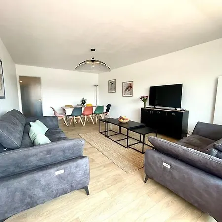 Appartement Vue Port De Plaisance : Le Voilier *